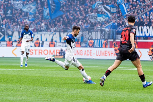 Leverkusen, Deutschland 16. Mai 2026: 1. BL - 2025 2026 - Sp. 34 - Bayer 04 Leverkusen gegen Hamburger SV Im Bild: Fabio Vieira (HSV) DFL DFB regulations prohibit any use of photographs as image sequences and or quasi-video BayArena Nordrhein Westfalen Copyright: xFotostandx xKruczynskix