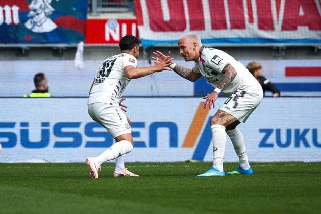 Nadiem Amiri 10 (1. FSV Mainz 05) und Torschuetze Phillip Tietz 20 (1. FSV Mainz 05) jubeln nach dem 0:1, Freude, Emotion, 1. FC Heidenheim vs. 1. FSV Mainz 05, Fussball, Maenner, Bundesliga, DFL, Saison 2025 2026, 34. Spieltag, Rueckrunde, 16.05.2026 DFB regulations prohibit any use of photographs as image sequences and or quasi-video Heidenheim Baden-Wuerttemberg Deutschland