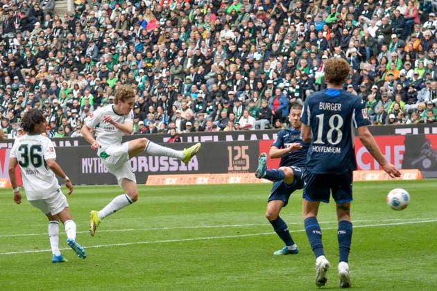 Hugo Bolin (Moenchengladbach 38) erzielt das Tor zum 1:0 16.05.2026 ¢ Fussball ¢ Borussia Moenchengladbach vs TSG Hoffenheim, Borussia-Park, Moenchengladbach, DFB DFL REGULATIONS PROHIBIT ANY USE OF PHOTOGRAPHS AS IMAGE SEQUENCES AND OR QUASI-VIDEO