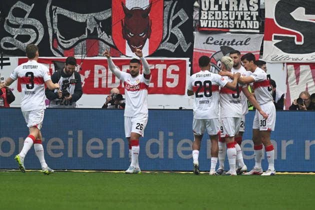 16.05.2026, xsltx, Fussball 1.Bundesliga, Eintracht Frankfurt - VfB Stuttgart v.l. Torjubel nach dem Tor zum celebrating the goal celebrate 0:1 durch Jose Maria Andres Baixauli (VfB Stuttgart) Chema (DFL DFB REGULATIONS PROHIBIT ANY USE OF PHOTOGRAPHS as IMAGE SEQUENCES and or QUASI-VIDEO) Frankfurt am Main