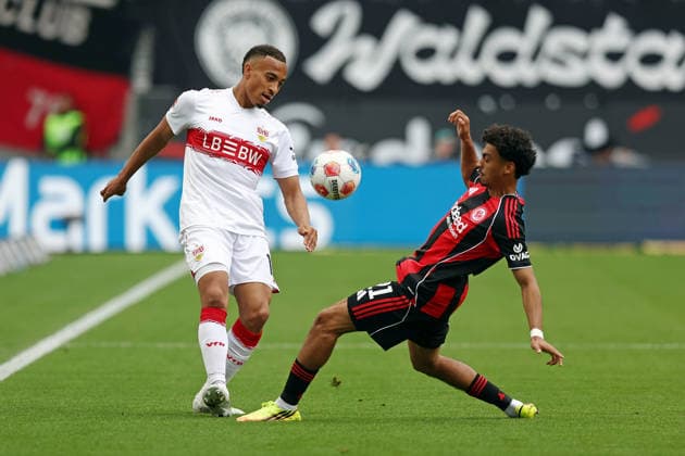 16.05.2026, xovx, Fußball Fußball Bundesliga, Eintracht Frankfurt - VfB Stuttgart v.l. Jamie Leweling (VfB Stuttgart), Nathaniel Brown (Eintracht Frankfurt) (DFL DFB REGULATIONS PROHIBIT ANY USE OF PHOTOGRAPHS as IMAGE SEQUENCES and or QUASI-VIDEO) emspor Frankfurt