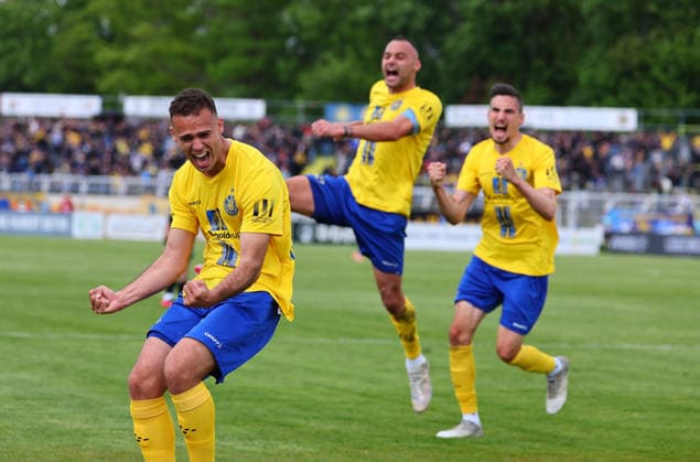 Lok Leipzig - Magdeburg II. Regionalliga Nordost Leipzig, 16.05.2026, Bruno-Plache-Stadion, Fussball, Regionalliga NO , 1. FC LOK LEIPZIG vs. 1. FC MAGDEBURG II. , Tor für Lok Leipzig für Lok Leipzig zum 3:2. Im Bild: Torschütze Farid Abderrahmane (8, Lok; Torjubel ,