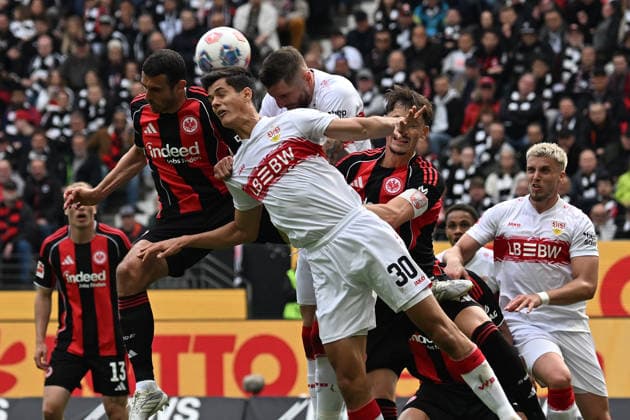 16.05.2026, xjhx, Fussball 1.Bundesliga, Eintracht Frankfurt - VfB Stuttgart v.l. Ellyes Skhiri (Eintracht Frankfurt) Jose Maria Andres Baixauli (VfB Stuttgart) Jeff Chabot (VfB Stuttgart) Robin Koch (Eintracht Frankfurt) Zweikampf, Aktion, action, battle for the ball (DFL DFB REGULATIONS PROHIBIT ANY USE OF PHOTOGRAPHS as IMAGE SEQUENCES and or QUASI-VIDEO) Frankfurt am Main