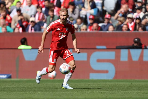 Konrad Laimer (FC Bayern München) in Aktion, am Ball, Einzelaktion waehrend des Spiels der Bundesliga zwischen FC Bayern München und 1. FC Köln, Allianz Arena am 16. May 2026 in München, Deutschland. (Foto von Oliver Kaelke DeFodi Images) +++ Konrad Laimer (FC Bayern München) controls the ball during the Bundesliga match between FC Bayern München and 1. FC Köln at Allianz Arena on May 16, 2026 in München, Germany. (Photo by Oliver Kaelke DeFodi Images) DFL regulations prohibit any use of photographs as image sequences and or quasi-video. (Photo by Oliver Kaelke DeFodi Images) -