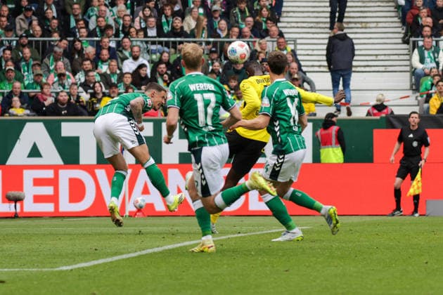 16.05.2026, xgrfx, Fussball 1.Bundesliga, SV Werder Bremen - Borussia Dortmund v.l. Tor, Serhou Guirassy zum 0:1 (Borussia Dortmund) (DFL DFB REGULATIONS PROHIBIT ANY USE OF PHOTOGRAPHS as IMAGE SEQUENCES and or QUASI-VIDEO) Bremen