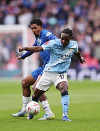 London, England, 16th May 2026. Wesley Fofana of Chelsea tackles Jeremy Doku of Manchester City during the Chelsea vs Manchester City FA Cup Final match at Wembley Stadium, London. Picture credit should read: David Klein Sportimage EDITORIAL USE ONLY. No use with unauthorised audio, video, data, fixture lists, club league logos or live services. Online in-match use limited to 120 images, no video emulation. No use in betting, games or single club league player publications. SPI_047_DK_Chelsea_Manchester_City SPI-4803-0048