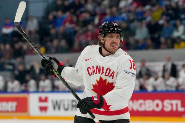FRIBOURG, SWITZERLAND - MAY 16: Robert Thomas of Canada in action during the 2026 IIHF Ice hockey, Eishockey World Championship, WM, Weltmeisterschaft Switzerland game between Italy and Canada at BCF Arena on May 16, 2026 in Fribourg, Fribourg. Fribourg BCF Arena Fribourg Switzerland Copyright: xJustPictures.ch JarixPestelaccix jp-en-EuSpIm-JP6_JAR_Italy_Canada_16May2026_00027