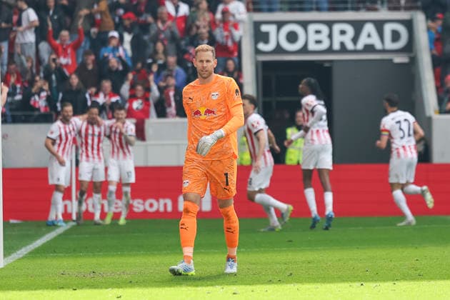 Peter Gulacsi (RB Leipzig, 01) beim 4:1 , Deutschland, Fussball, 1. Bundesliga, 34.Spieltag, 2025 2026, SC Freiburg vs. RB Leipzig, 16.05.2026, Freiburg im Breisgau Europa-Park Stadion Baden-Württemberg Deutschland Copyright: xGrantxHubbsx