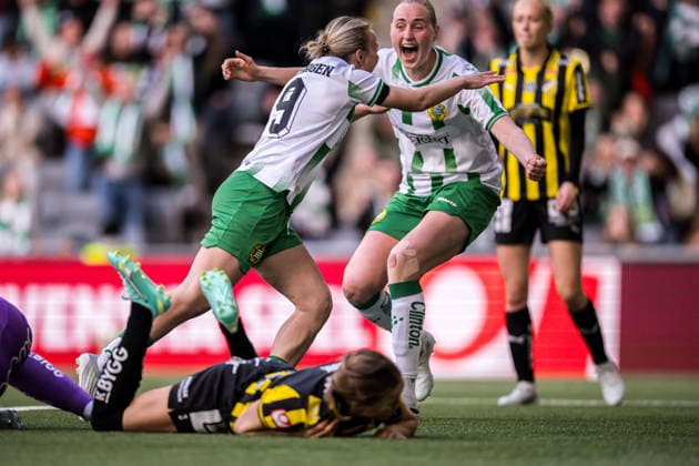 260516 Hammarbys Mari Nyhagen och Emilie Bragstad jublar efter 1-0 under finalen i Svenska Cupen mellan Hammarby och Häcken den 16 maj 2026 i Stockholm. Copyright: EMMAxWALLSKOG BB260516EW061