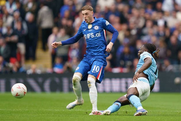 Chelsea v Manchester City, Emirates FA Cup Final Cole Palmer of Chelsea and JÃ rÃ my Doku of Manchester City battling for the ball during the Chelsea v Manchester City Emirates FA Cup Final match at Wembley Stadium, London, England on 16 May 2026 Credit: Dylan Hepworth Every Second Media Editorial use only. All images are copyright Every Second Media Limited. No images may be reproduced without prior permission. Copyright: xIMAGO EveryxSecondxMediax ESM-1997-0062 DylanxHepworthx xEveryxSecondxMediax