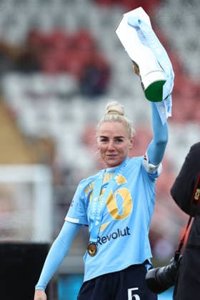 London, , 16th May 2026. Alex Greenwood of Manchester City Women lifts the trophy as her team win the Women™s Super League after the West Ham United Women vs Manchester City Women Barclays Women s Super League match at Chigwell Construction Stadium, London. Picture credit should read: Paul Terry Sportimage EDITORIAL USE ONLY. No use with unauthorised audio, video, data, fixture lists, club league logos or live services. Online in-match use limited to 120 images, no video emulation. No use in betting, games or single club league player publications. SPI_023_PT_West_Ham_W_Man_City_W SPI-4804-0023
