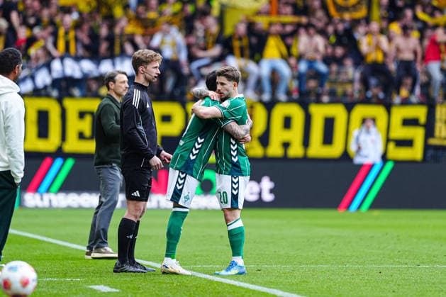 Einwechslung Leonardo Bittencourt (SV Werder Bremen, 10) GER, SV Werder Bremen vs. Borussia Dortmund, Fussball, Bundesliga, Spieltag 30, Spielzeit 2025 2026, 16.05.2026 DFL REGULATIONS PROHIBIT ANY USE OF PHOTOGRAPHS AS IMAGE SEQUENCES AND OR QUASI-VIDEO GER, SV Werder Bremen vs. Borussia Dortmund, Fussball, Bundesliga, Spieltag 30, Spielzeit 2025 2026, 16.05.2026 Bremen Copyright: xEibner-Pressefoto MarcelxvonxFehrnx EP_MFN
