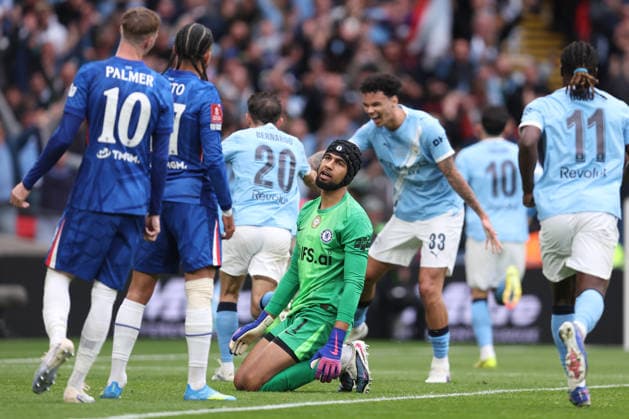 FA Cup Final 2026 16 May 2026, Wembley - Emirates FA Cup Final - Chelsea v Manchester City - Chelsea goalkeeper Robert Sanchez reacts after conceding the opening goal - Photo: Charlotte Wilson Offside. London UK Copyright: xCharlottexWilsonx xOffsidexOffside