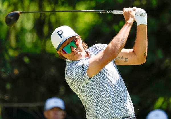 Rickie Fowler tees off on the 4th hole during the third round of the 2026 PGA, Golf Herren Championship at Aronimink Golf Club in Newtown Square, Pennsylvania, on Saturday, May 16, 2026.  PHI20260516806 LAURENCExKESTERSON