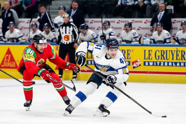 Ice hockey, Eishockey - IIHF WC 2026 ZURICH,SWITZERLAND,16.MAY.26 - ICE HOCKEY - IIHF Ice Hockey World Championship, WM, Weltmeisterschaft 2026, group stage, Hungary vs Finland. Image shows Balazs Sebok (HUN) and Ville Heinola (FIN).  GEPAxpictures xMaticxKlansek