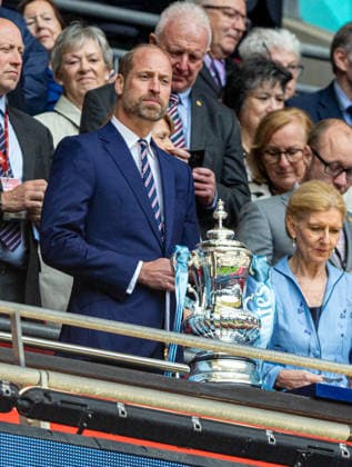 Football - FA Cup - Semi-Final - Chelsea FC v Manchester City FC LONDON, ENGLAND - Saturday, May 16, 2026: William Windsor, AKA Prince of Wales, with the FA Cup trophy after the FA Cup Final between Chelsea FC and Manchester City FC at Wembley Stadium. Man City won 1-0. (Photo by Ian Stephen Propaganda) LONDON Wembley Stadium GREATER LONDON ENGLAND  Copyright: xDavidxRawcliffex P2026-05-16-FA_Cup_Final-79