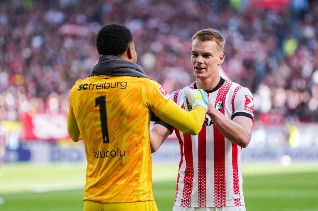 1. Bundesliga: SC Freiburg vs RB Leipzig, 16.05.2026 Noah Atubolu (SC Freiburg, 1) und Philipp Lienhart (SC Freiburg, 3) nach Abpfiff 1. Bundesliga: SC Freiburg vs RB Leipzig, Europa-Park-Stadion, 16.05.2026 DFB DFL REGULATIONS PROHIBIT ANY USE OF PHOTOGRAPHS AS IMAGE SEQUENCES AND OR QUASI-VIDEO. Copyright: xBEAUTIFULxSPORTS Boscox
