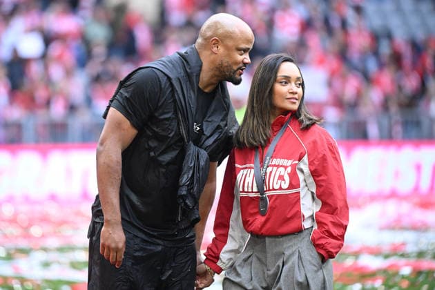 16.05.2026, xemx, Fussball 1.Bundesliga, FC Bayern Muenchen - 1.FC Köln v.l. Jubel, Freude über den Gewinn der Meisterschaft Trainer head coach Vincent Kompany (FC Bayern Muenchen) mit seiner Frau Carla (geb. Higgs) (DFL DFB REGULATIONS PROHIBIT ANY USE OF PHOTOGRAPHS as IMAGE SEQUENCES and or QUASI-VIDEO) Muenchen