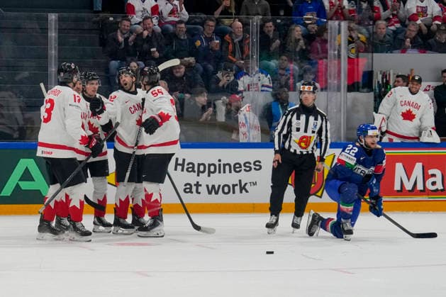 FRIBOURG, SWITZERLAND - MAY 16: Team Canada celebrates Evan Bouchard of Canada 3rd L) for his goal during the 2026 IIHF Ice hockey, Eishockey World Championship, WM, Weltmeisterschaft Switzerland game between Italy and Canada at BCF Arena on May 16, 2026 in Fribourg, Fribourg. Fribourg BCF Arena Fribourg Switzerland Copyright: xJustPictures.ch JarixPestelaccix jp-en-EuSpIm-JP6_JAR_Italy_Canada_16May2026_00077
