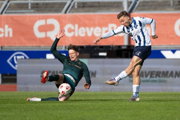 GER, Fussball, RLN, VfB Oldenburg vs SV Werder Bremen II U23 16.05.2026, Marschwegstadion, Oldenburg, GER, RLN, VfB Oldenburg vs SV Werder Bremen II U23 , DFL regulations prohibit any use of photographs as image sequences and or quasi-video, im Bild Rafael BRAND ( VfB Oldenburg 8 ) mit dem Schuss zum 1 zu 0