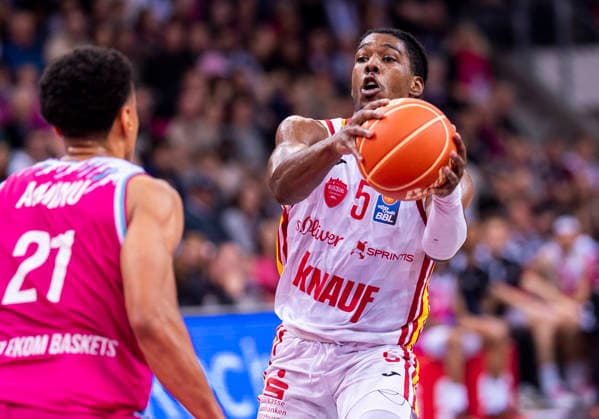 Marcus Carr (Fitness First Wuerzburg Baskets, 5) Telekom Baskets Bonn - Fitness First Würzburg Baskets 16.05.2026 Basketball, easyCredit Basketball Bundesliga, Playoffs, Viertelfinale Spiel 1, GER, Bonn, Telekom Dome Bonn Copyright: HMBxMedia xMarcoxBader