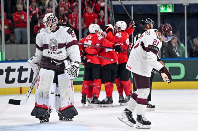 ZURICH, SWITZERLAND - MAY 16: Rudolfs Balcers of Latvia R) and goalkeeper Kristers Gudlevskis of Latvia L) disappointed after giving up a goal during the 2026 IIHF Ice hockey, Eishockey World Championship, WM, Weltmeisterschaft Switzerland game between Switzerland and Latvia at Swiss Life Arena on May 16, 2026 in Zurich, Zurich. Zurich Swiss Life Arena Zurich Switzerland *** ZURICH, SWITZERLAND MAY 16 Rudolfs Balcers of Latvia R and goalkeeper Kristers Gudlevskis of Latvia L disappointed after giving up a goal during the 2026 IIHF Ice Hockey World Championship Switzerland game between Switzerland and Latvia at Swiss Life Arena on May 16, 2026 in Zurich, Zurich Zurich Swiss Life Arena Zurich Switzerland Copyright: xJustPictures.ch AndreaxBrancax jp-en-EuSpIm-JP7_ANB_Sui_Lat_16052026_5621
