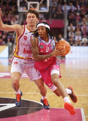 Jalen Finch Telekom Baskets Bonn vs. Fitness First Würzburg Baskets Playoffs Viertelfinale Spiel 1 - Saison 2025 26