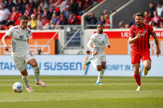 Fussball, 1. Bundesliga, 34. Spieltag, 2025 2026, 1. FC Heidenheim vs. 1. FSV Mainz 05, 16.05.2026, Voith-Arena, Heidenheim, Deutschland, Nadiem AMIRI 1. FSV Mainz 05 10 li. im Zweikampf mit Marnon BUSCH 1. FC Heidenheim 2 Heidenheim Voith-Arena Baden-Württemberg Deutschland Copyright: xGaetanoxDixRosax