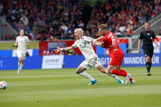 Fussball, 1. Bundesliga, 34. Spieltag, 2025 2026, 1. FC Heidenheim vs. 1. FSV Mainz 05, 16.05.2026, Voith-Arena, Heidenheim, Deutschland, Phillipp TIETZ 1. FSV Mainz 05 20 li. im Zweikampf mit Patrick MAINKA 1. FC Heidenheim 6 Heidenheim Voith-Arena Baden-Württemberg Deutschland Copyright: xGaetanoxDixRosax