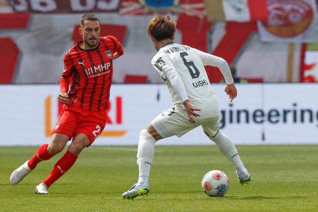 Fussball, 1. Bundesliga, 34. Spieltag, 2025 2026, 1. FC Heidenheim vs. 1. FSV Mainz 05, 16.05.2026, Voith-Arena, Heidenheim, Deutschland, Arijon IBRAHIMOVIC 1. FC Heidenheim 22 li. im Zweikampf mit Kaishu SANO 1. FSV Mainz 05 6 Heidenheim Voith-Arena Baden-Württemberg Deutschland Copyright: xGaetanoxDixRosax