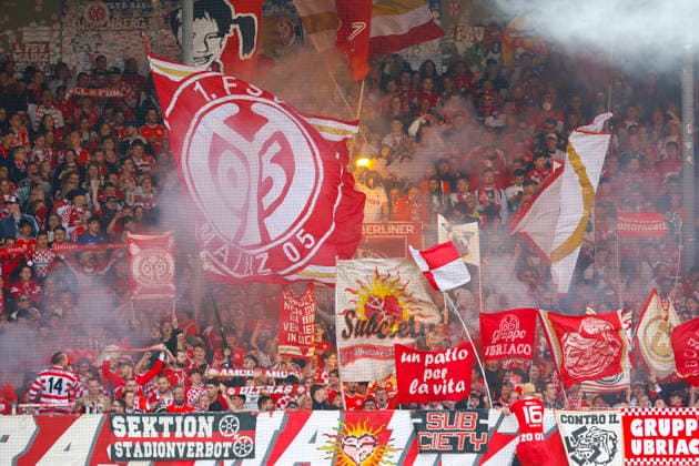 Fussball, 1. Bundesliga, 34. Spieltag, 2025 2026, 1. FC Heidenheim vs. 1. FSV Mainz 05, 16.05.2026, Voith-Arena, Heidenheim, Deutschland, Mainz 05er Fankurve Heidenheim Voith-Arena Baden-Württemberg Deutschland Copyright: xGaetanoxDixRosax
