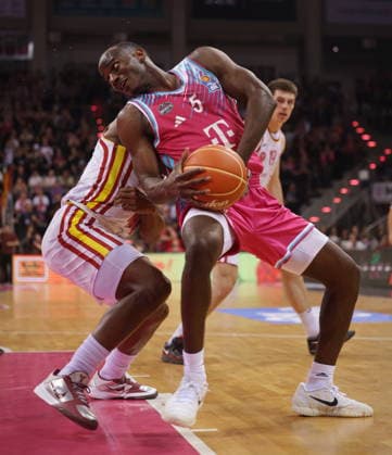 Tylan Birts Telekom Baskets Bonn vs. Fitness First Würzburg Baskets Playoffs Viertelfinale Spiel 1 - Saison 2025 26