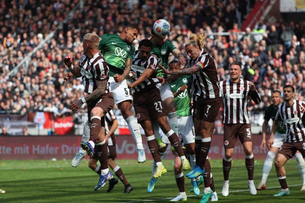 St. Pauli vs. VfL, 1. BL Hamburg, 16.05.2026, Fußball, Herren, Saison 2025 2026, 1. BL, FC St. Pauli vs. VfL Wolfsburg: (DFL DFB REGULATIONS PROHIBIT ANY USE OF PHOTOGRAPHS as IMAGE SEQUENCES and or QUASI-VIDEO) Millerntor-Stadion Deutschland