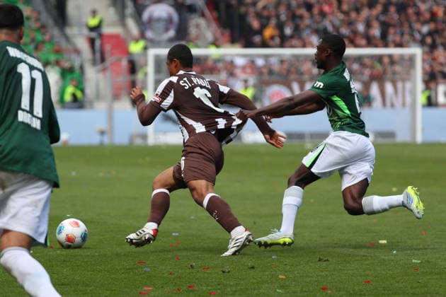 St. Pauli vs. VfL, 1. BL Hamburg, 16.05.2026, Fußball, Herren, Saison 2025 2026, 1. BL, FC St. Pauli vs. VfL Wolfsburg: (DFL DFB REGULATIONS PROHIBIT ANY USE OF PHOTOGRAPHS as IMAGE SEQUENCES and or QUASI-VIDEO) Millerntor-Stadion Deutschland