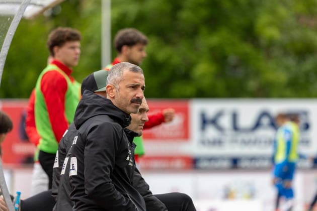 Murat Isik (TSG Balingen, Chef-Trainer) TSG Balingen vs. FC Astoria Walldorf, Fussball Oberliga, Saison 2025 2026, 16.05.26 TSG Balingen vs. FC Astoria Walldorf, Fussball, Regionalliga Suedwest, 34. Spieltag, Saison 2025 2026, 16.05.26 Villingen Copyright: xEibner-Pressefoto KirstenxJägerx