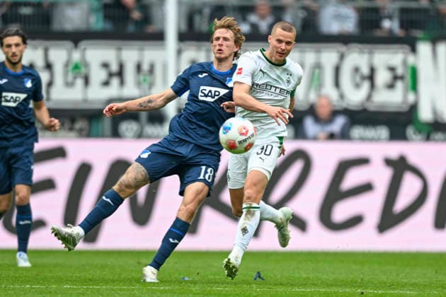 v. li. im Zweikampf Wouter Burger (Hoffenheim 18) Nico Elvedi (Moenchengladbach 30) 16.05.2026 ¢ Fussball ¢ Borussia Moenchengladbach vs TSG Hoffenheim, Borussia-Park, Moenchengladbach, DFB DFL REGULATIONS PROHIBIT ANY USE OF PHOTOGRAPHS AS IMAGE SEQUENCES AND OR QUASI-VIDEO