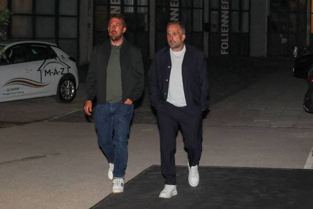 Co-Trainer Alexander Frankenberger (FC AUgsburg) und Chef-Trainer Manuel Baum (FC Augsburg) kommen an der Location an, FC Augsburg Saisonabschlussfeier, Fussball, 1. Bundesliga, 34. Spieltag, 16.05.2026 DFL DFB regulations prohibit any use of photographs as image sequences and or quasi-video Augsburg Bayern Deutschland