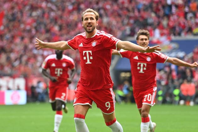 Torjubel Harry KANE (Bayern Muenchen), Jubel,Freude,Begeisterung,Aktion, Fussball 1. Bundesliga Saison 2025 2026, 34.Spieltag, Spieltag34 FC Bayern Muenchen - 1.FC Koeln 5-1 am 16.05.2026 , A L L I A N Z A R E N A.