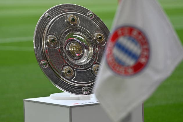 Sachaufnahme Meisterschale,Schale,Pokal,Cup,Trophaee. Fussball 1. Bundesliga Saison 2025 2026, 34.Spieltag, Spieltag34 FC Bayern Muenchen - 1.FC Koeln 5-1 am 16.05.2026 , A L L I A N Z A R E N A.