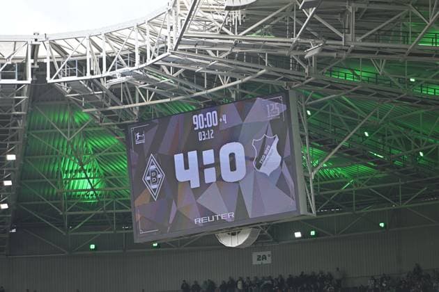 Feature, Anzeigetafel mit Ergebnis. Fussball 1. Bundesliga, 34.Spieltag, Borussia Moenchengladbach - TSG 1899 Hoffenheim 4:0, am 16.05.2026 in Moenchengladbach Deutschland. DFL regulations prohibit any use of photographs as image sequences and or quasi-video Â