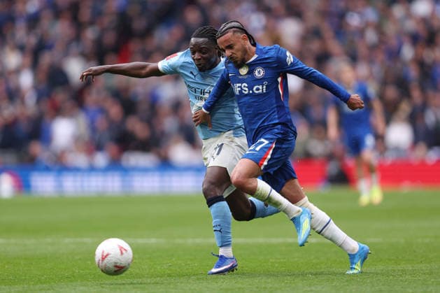 FA Cup Final 2026 16 May 2026, London - Emirates FA Cup Final - Chelsea v Manchester City - Jeremy Doku of Manchester City and Malo Gusto of Chelsea - Photo: Charlotte Wilson Offside. London UK Copyright: xCharlottexWilsonx xOffsidexOffside