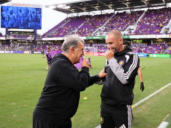 May 16, 2026, U.S.: Orlando City Head Coach MARTIN PERELMAN and Atlanta United Head Coach TATA MARTINO shake . The Orlando City Soccer Club hosted Atlanta United at Inter&Co Stadium in Orlando, FL. MLS, Fussball Herren, USA 2026: Atlanta United FC Vs Orlando City Soccer Club  - ZUMAm299 20260516_znp_m299_020 Copyright: xTaylorxMcFeex