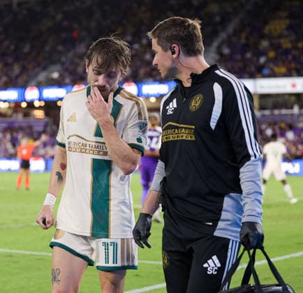 May 16, 2026, U.S.: Atlanta United midfielder SABA LOBJANIDZE (11) walks off the field after an injury against Orlando City SC. The Orlando City Soccer Club hosted Atlanta United at Inter&Co Stadium in Orlando, FL. U.S. - ZUMAm299 20260516_znp_m299_029 Copyright: xTaylorxMcFeex