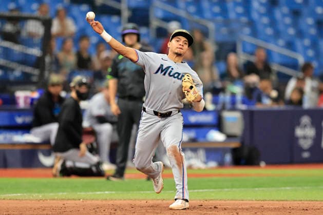May 16, 2026, St. Petersburg, Florida, USA: Miami Marlins third baseman Javier Sanoja (8) fields a ball off the bat of Tampa Bay Rays designated hitter Yandy DoÂ­az (2) and throws him out at first base during an MLB, Baseball Herren, USA game on May 16, 2026 at Tropicana Field. The Marlins beat the Rays 10-5 in 10 innings. MLB 2026: Rays 5:10 Marlins  - ZUMAh180 20260516_zsp_h180_065 Copyright: xKimxHukarix