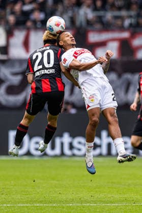 16.05.2026, xovx, Fußball Fußball Bundesliga, Eintracht Frankfurt - VfB Stuttgart v.l. Ritsu Doan (Eintracht Frankfurt), Nikolas Nartey (VfB Stuttgart) (DFL DFB REGULATIONS PROHIBIT ANY USE OF PHOTOGRAPHS as IMAGE SEQUENCES and or QUASI-VIDEO) emspor Frankfurt