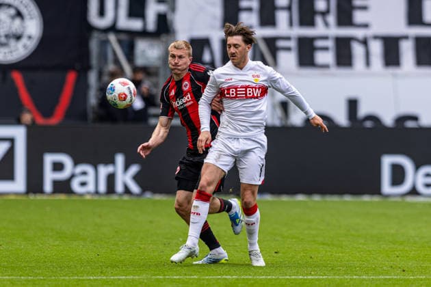 16.05.2026, xovx, Fußball Fußball Bundesliga, Eintracht Frankfurt - VfB Stuttgart v.l. Rasmus Kristensen (Eintracht Frankfurt), Angelo Stiller (VfB Stuttgart) (DFL DFB REGULATIONS PROHIBIT ANY USE OF PHOTOGRAPHS as IMAGE SEQUENCES and or QUASI-VIDEO) emspor Frankfurt