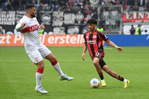 Nathaniel BROWN (F) gegen Deniz UNDAV (S) Aktion, Zweikampf, Fussball 1. Bundesliga Saison 2025 2026, 34.Spieltag, Spieltag34, matchday34, Eintracht Frankfurt (F) - VfB Stuttgart (S) 2-2 am 16.05.2026 Deutsche Bank Park Frankfurt. DFL regulations prohibit any use of photographs as image sequences and or quasi-video Â
