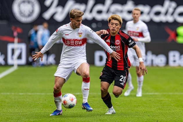 16.05.2026, xovx, Fußball Fußball Bundesliga, Eintracht Frankfurt - VfB Stuttgart v.l. Maximilian Mittelstädt (VfB Stuttgart), Ritsu Doan (Eintracht Frankfurt) (DFL DFB REGULATIONS PROHIBIT ANY USE OF PHOTOGRAPHS as IMAGE SEQUENCES and or QUASI-VIDEO) emspor Frankfurt