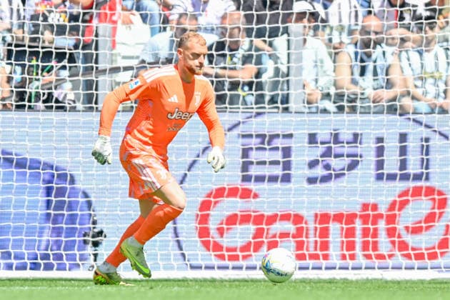 Juventus goalkeeper Di Gregorio in action during the Serie A soccer match between Juventus and Fiorentina at the Allianz Stadium in Turin, Italy - Sunday, May 17, 2026. - Soccer .  Copyright: xTanoxPecoraro LaPressex