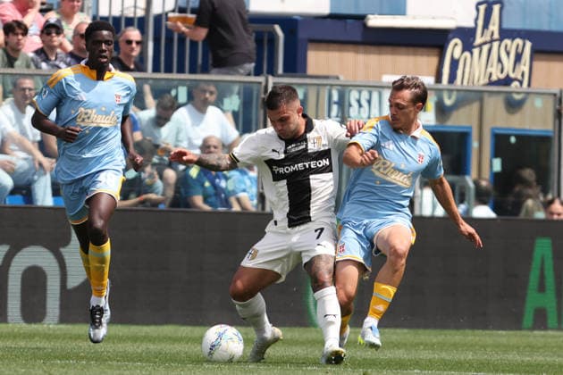 ComoÕs ParmaÕs Gabriel Strefezza during the Serie A soccer match between Como and Parma at the Giuseppe Sinigaglia stadium in Como, north Italy - May 17, 2026 - Soccer.  Copyright: xAntonioxSaiai LaPressex